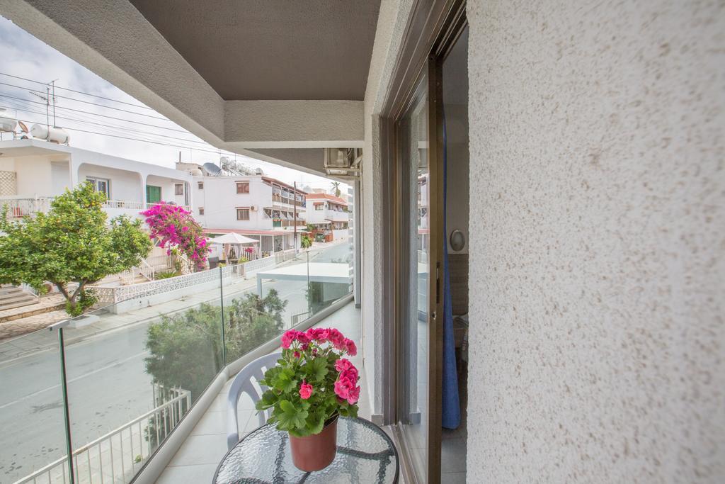 Merab Napa Suites Ayia Napa Luaran gambar